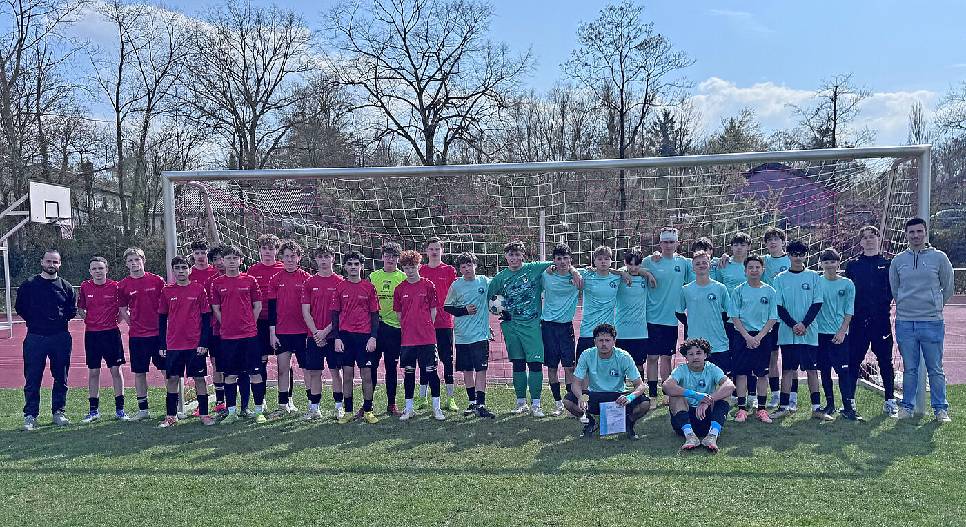 In der Altersklasse U 17 setzte sich das Team des Gymnasiums Baesweiler gegen die Mannschaft der Gesamtschule Stolberg durch.