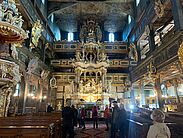Innenraum mit Blick auf den Altar der evangelischen Friedenskirche in Schweidnitz