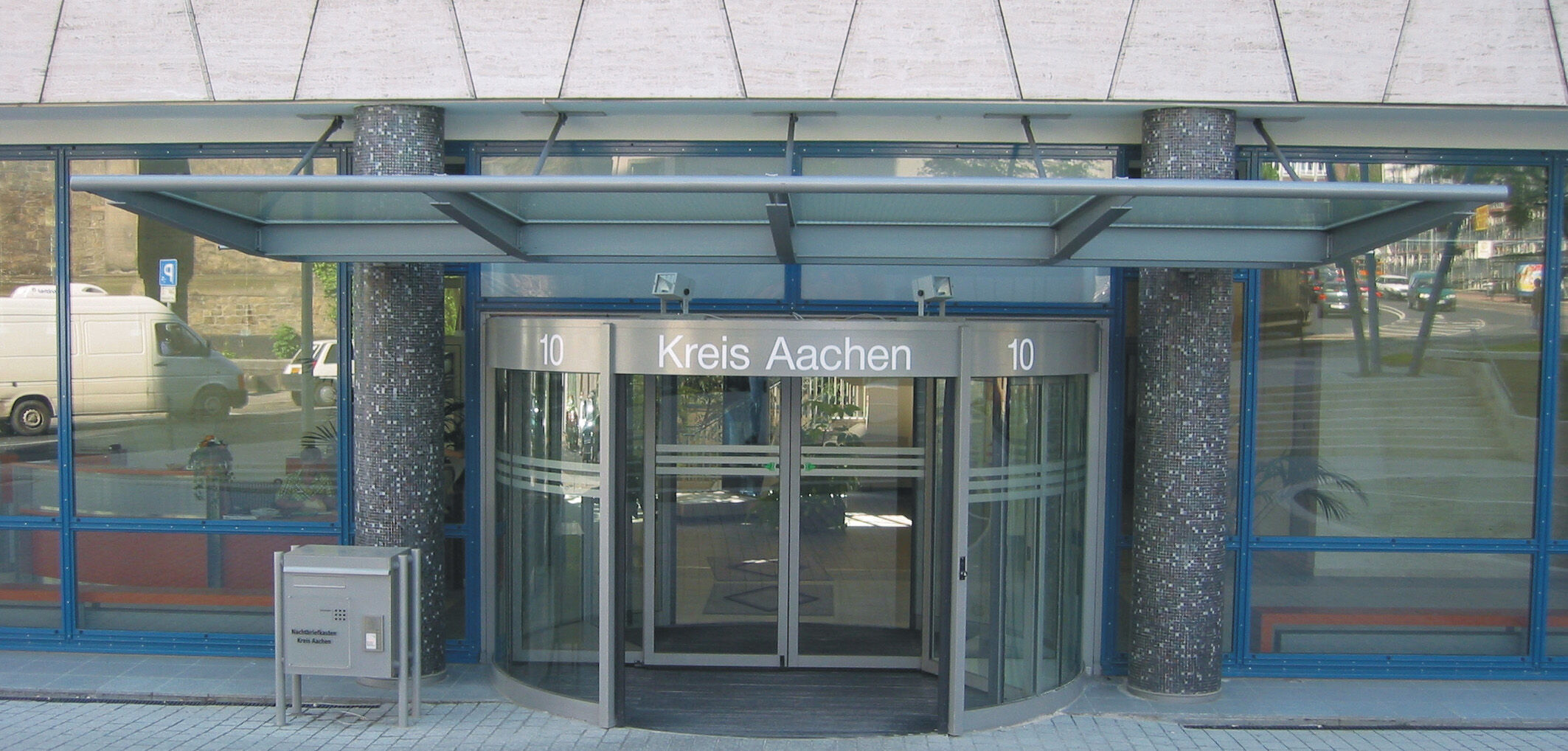 Altes Kreishaus, Eingang zum neugestalteten Foyer