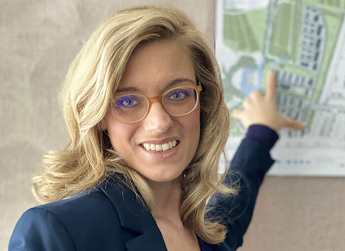 Die bisherige Technische Beigeordnete der Stadt Alsdorf, Susanne Lo Cicero-Marenberg, wird ab dem 01. August neue Technische Dezernentin der StädteRegion Aachen.