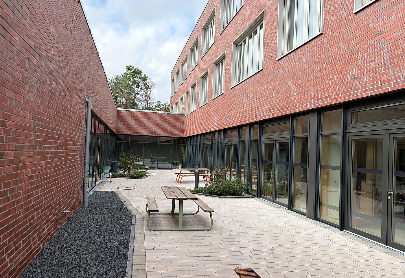 Die Förderschule der StädteRegion mit dem Schwerpunkt Geistige Entwicklung hat für Gesamtkosten von mehr als 15 Millionen Euro einen großen Erweiterungsbau erhalten. 