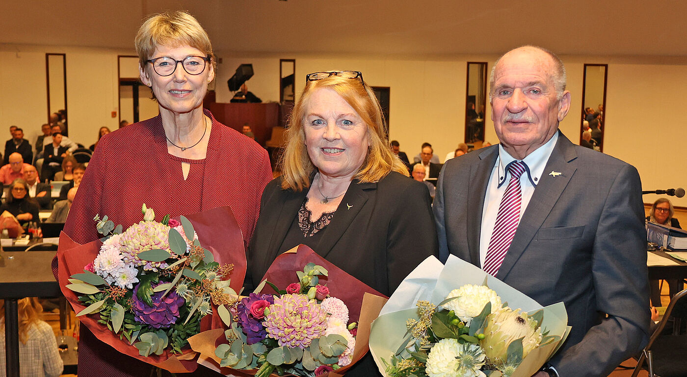 Die stellvertretenden Städteregionsrät_innen (von links): Karin Schmidt-Promny, Marie-Therés Sobczyk und Friedhelm Krämer.