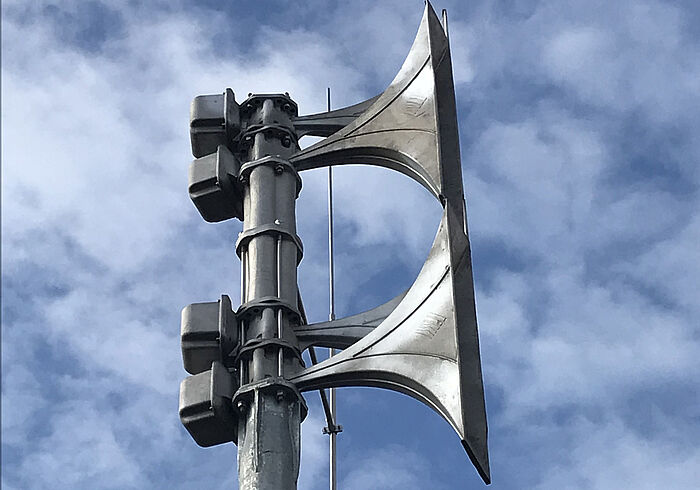 Eine der aktuellen Warnsirenen in der StädteRegion Aachen.
