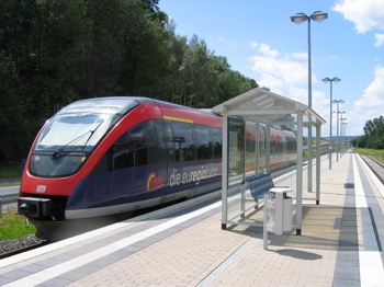 Euregiobahn an einem Haltepunkt