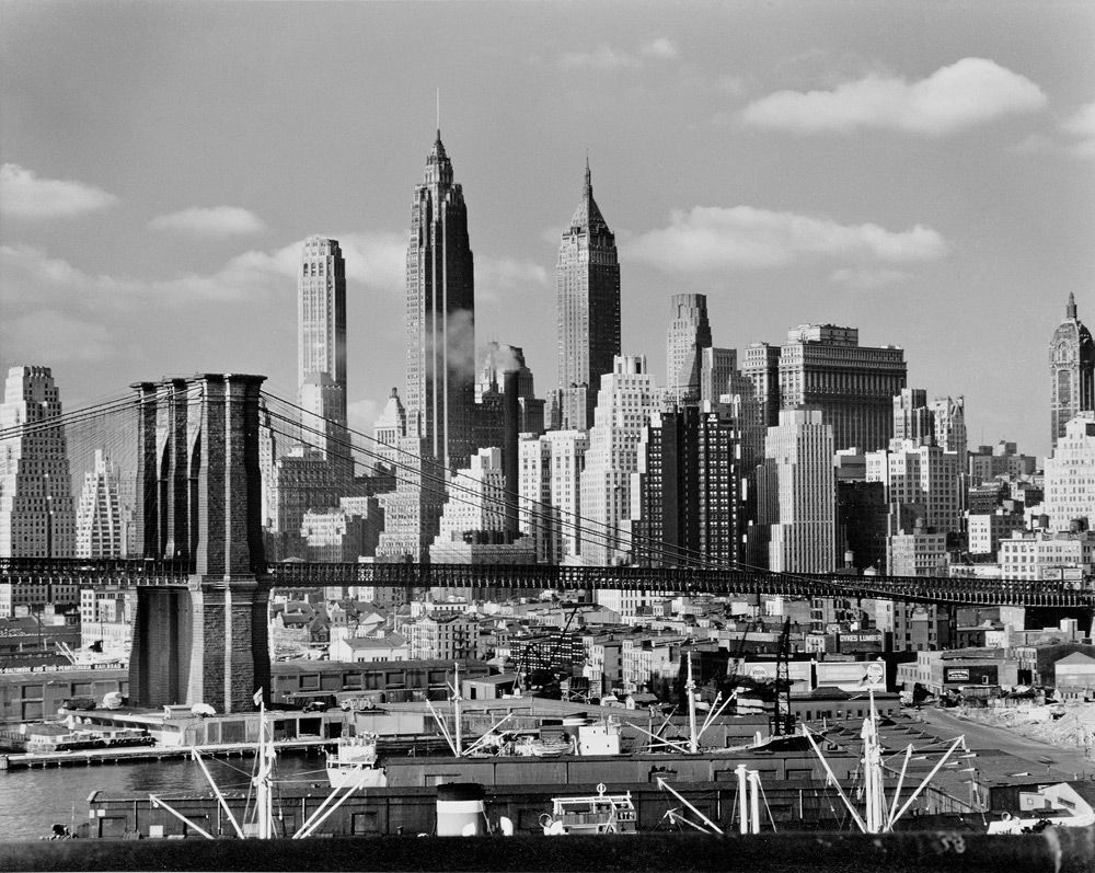 Brooklyn Bridge und Blick auf Manhattan